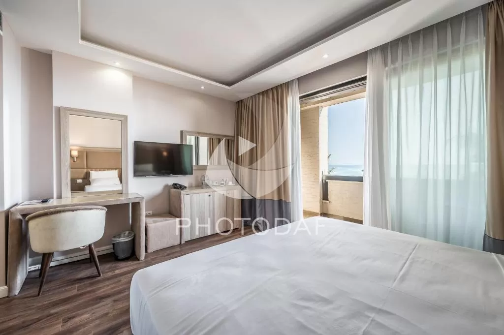 Royal G Hotel _ SPA 11 - STD DBL SSV Blc 7.jpg